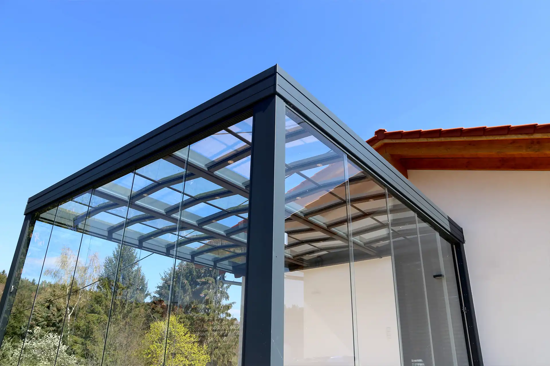 Moderner neuer Wintergarten